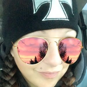 Meet your Posher, Tamara-lynn